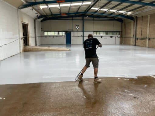 Resin coating – Warehouse flooring – Brackmills – 500㎡