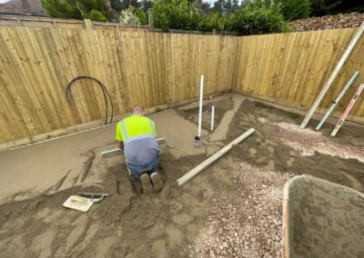 Floor screeding contractor installing traditional screed for a patio / outside bar area in northamptonshire