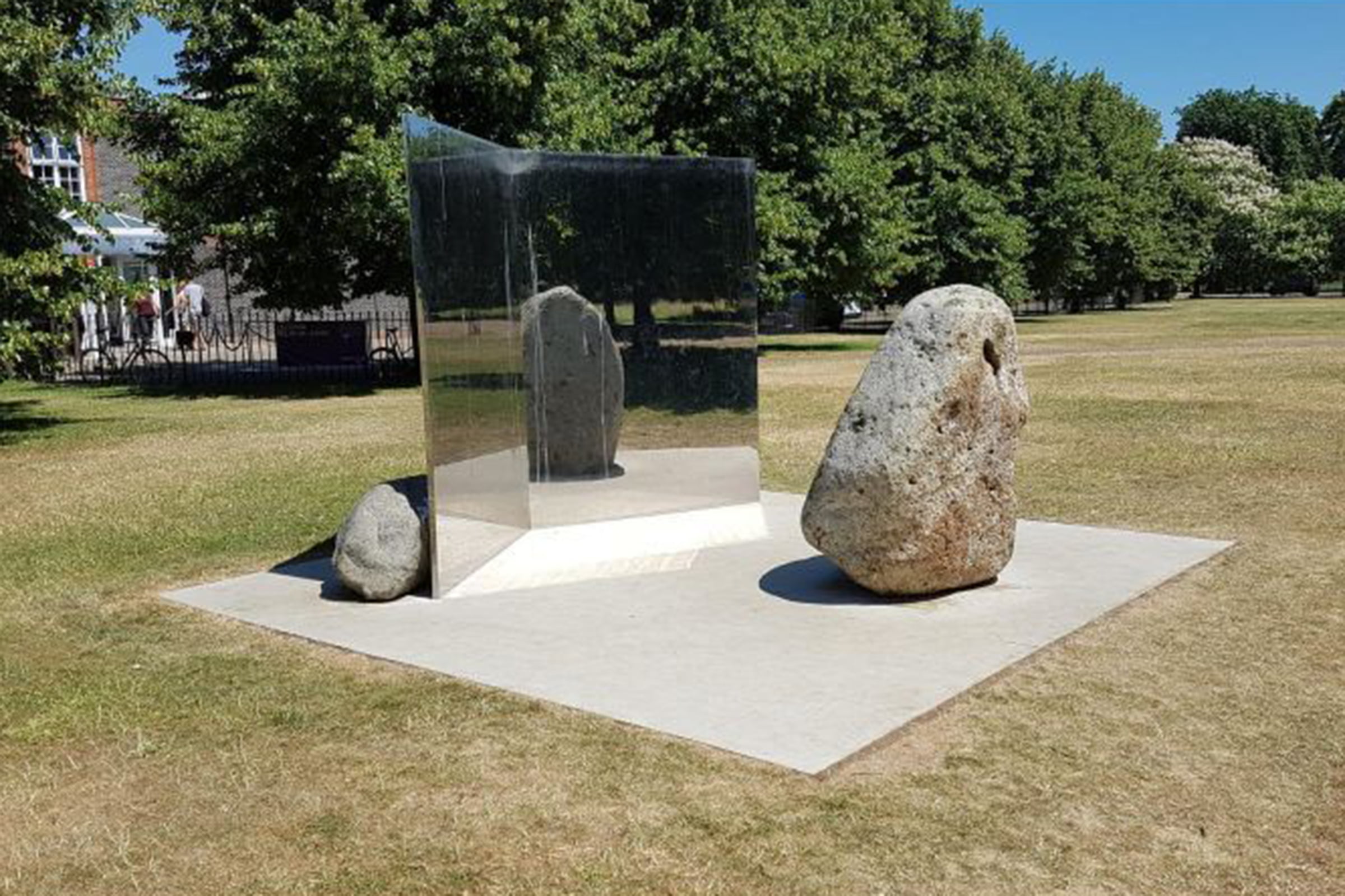 Finished artwork in situ on the finished plinth at The Serpentine Gallery, London