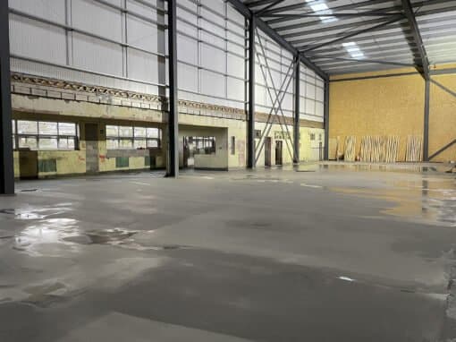 Self levelling, Factory floor – South Wales – 2000㎡