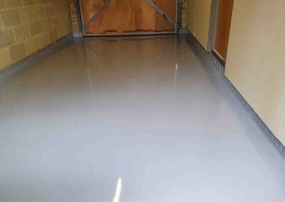 Epoxy resin coating – Small garage floor – St. Neots