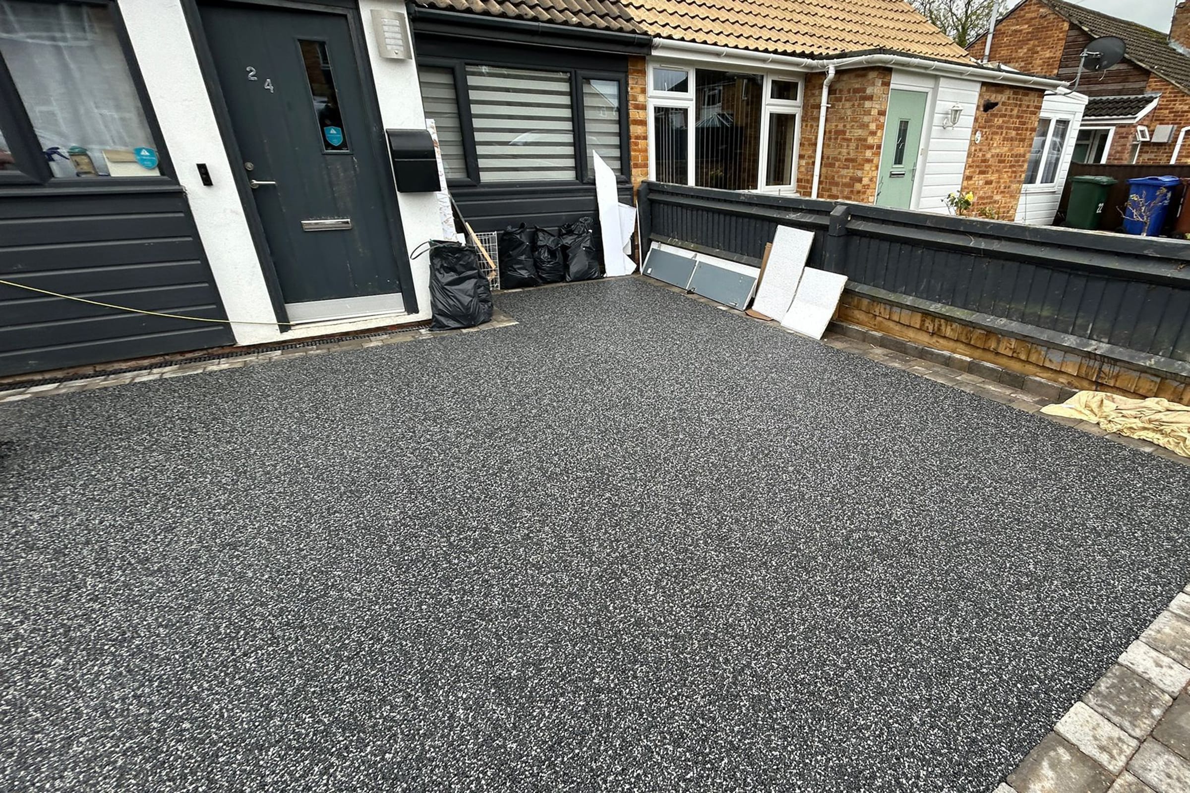 Finished resin bound driveway in Bicester