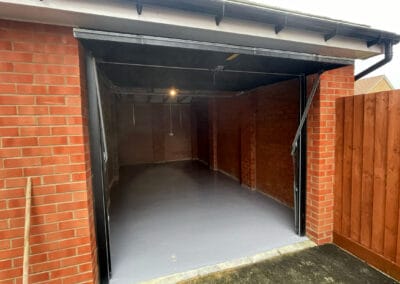 Resin coating – garage floor – Leighton Buzzard
