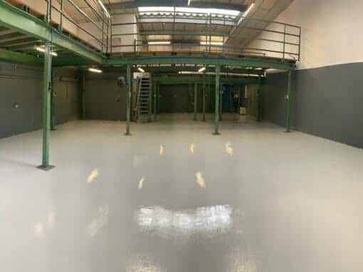 Epoxy resin high build coating, Industrial unit in Kettering – 200㎡