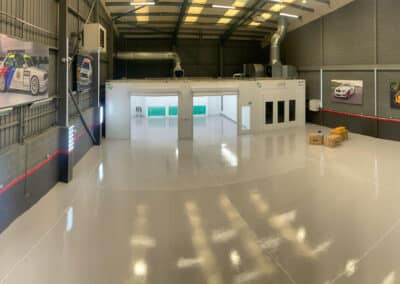 Epoxy resin coating – Car body repair centre – Northampton – 450㎡