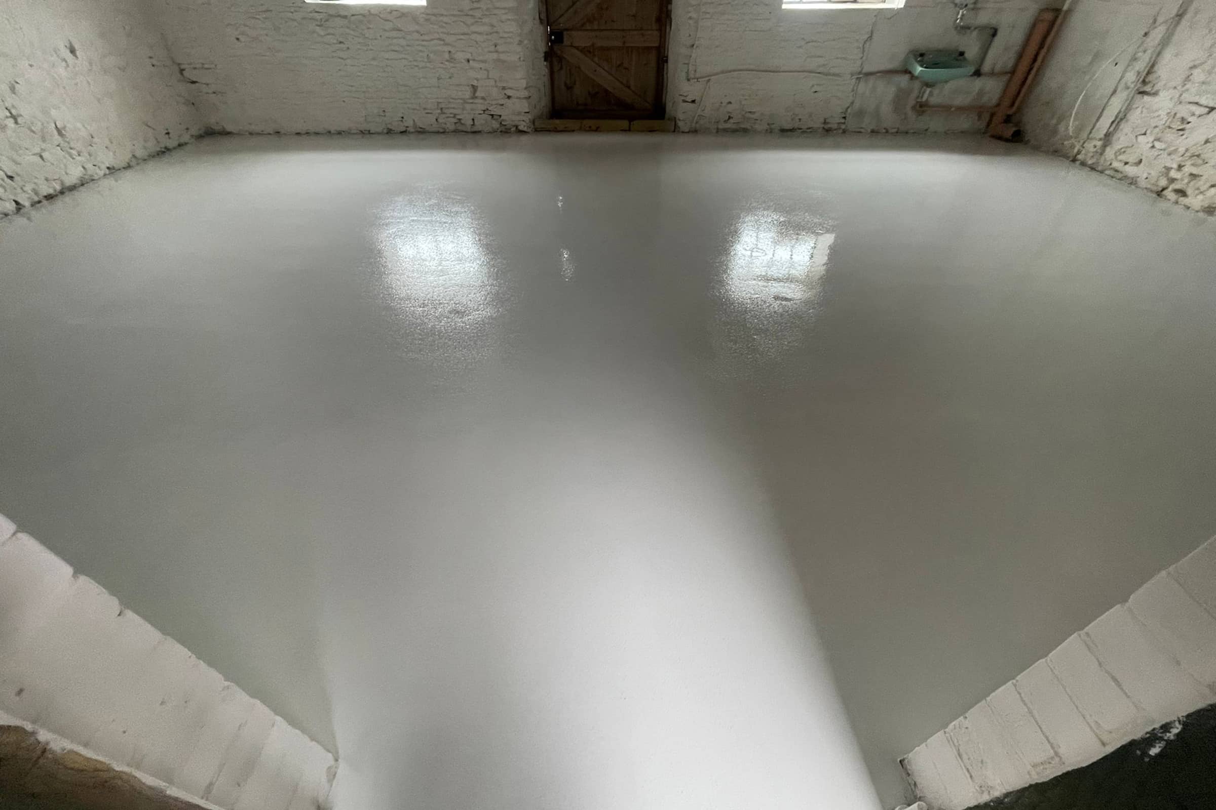 Resin flooring Clapham, Bedfordshire