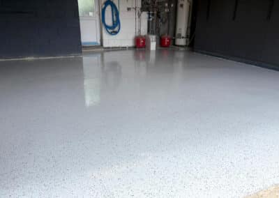 Garage / gym conversion epoxy flake floor – cambridgeshire